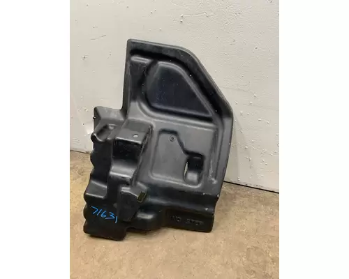 PETERBILT 579 Fender Extension