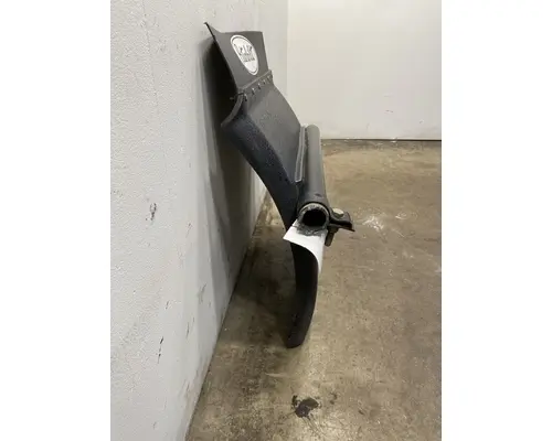 PETERBILT 579 Fender Extension