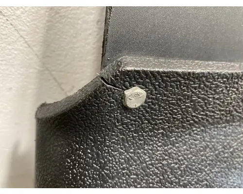 PETERBILT 579 Fender Extension