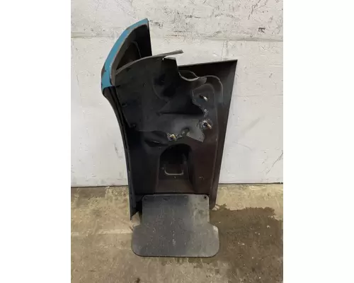 PETERBILT 579 Fender Extension