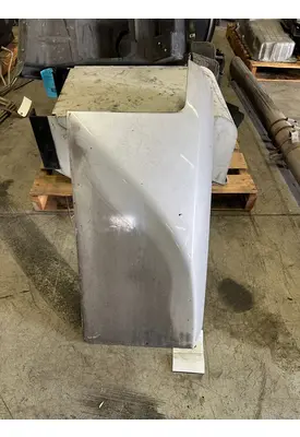 PETERBILT 579 Fender Extension