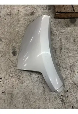 PETERBILT 579 Fender Extension