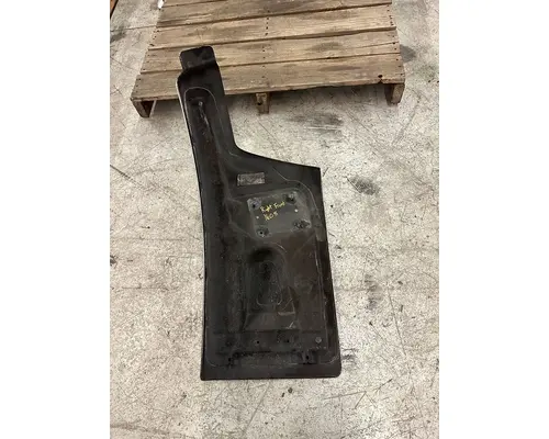 PETERBILT 579 Fender Extension