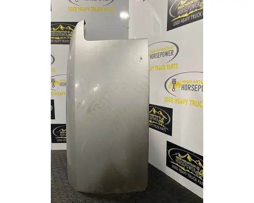 PETERBILT 579 Fender Extension