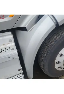 PETERBILT 579 Fender Extension