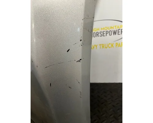 PETERBILT 579 Fender Extension