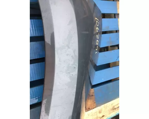 PETERBILT 579 Fender Extension
