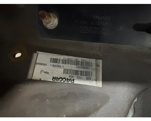 PETERBILT 579 Fender Extension