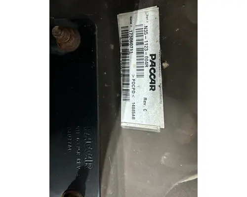 PETERBILT 579 Fender Extension