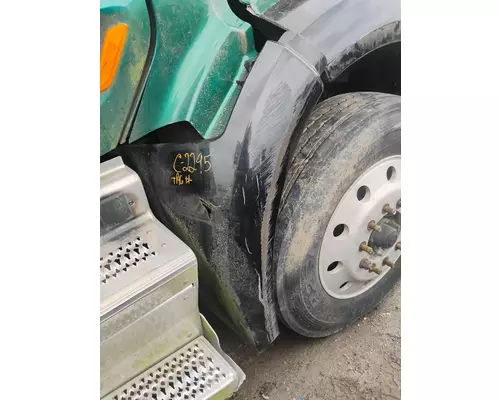 PETERBILT 579 Fender Extension