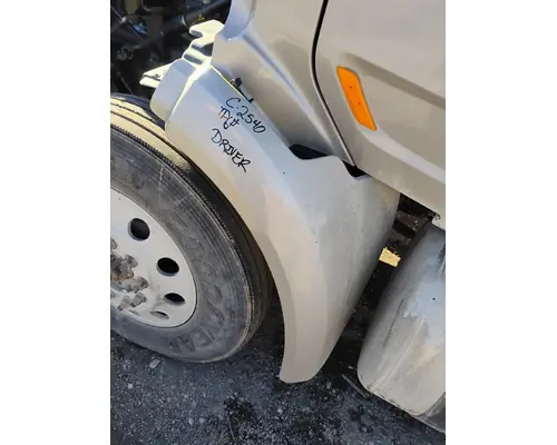 PETERBILT 579 Fender Extension