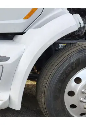 PETERBILT 579 Fender Extension