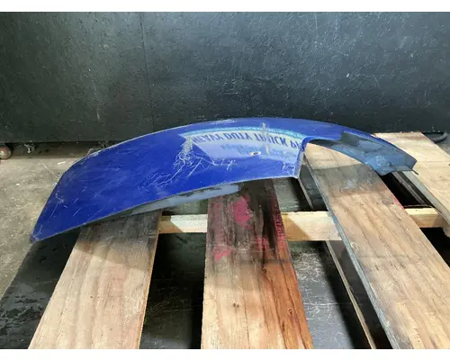 PETERBILT 579 Fender Extension