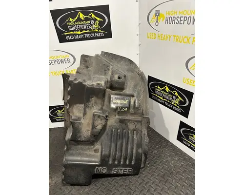 PETERBILT 579 Fender