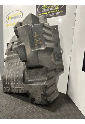 PETERBILT 579 Fender