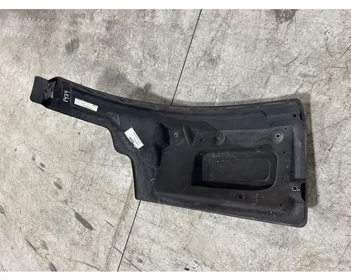 PETERBILT 579 Fender