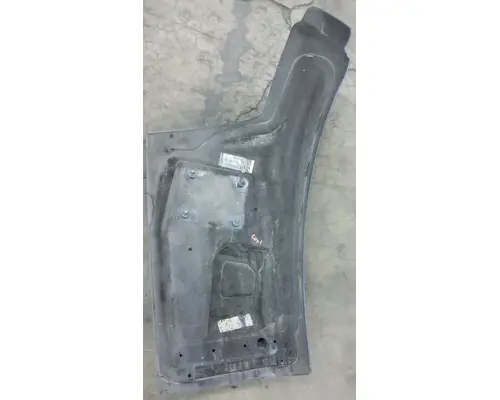 PETERBILT 579 Fender