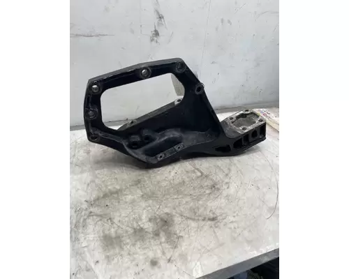 PETERBILT 579 Frame HornBumper Mount