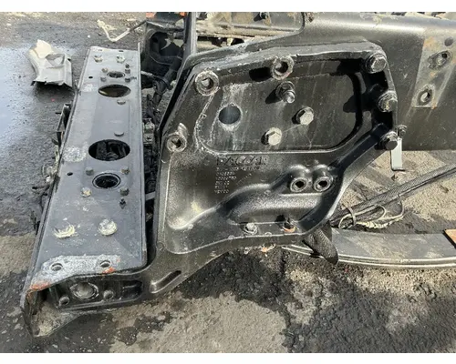 PETERBILT 579 Frame Horn