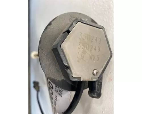 PETERBILT 579 Fuel Tank Sending Unit