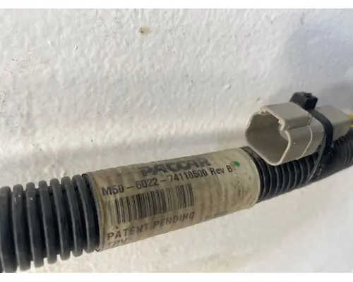 PETERBILT 579 Fuel Tank Sending Unit