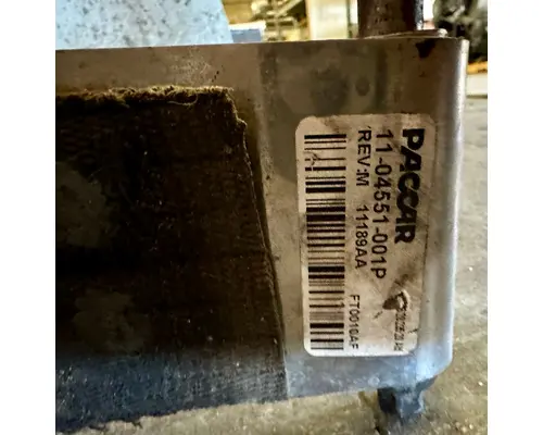 PETERBILT 579 Fuel Tank StrapHanger