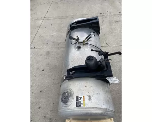 PETERBILT 579 Fuel Tank