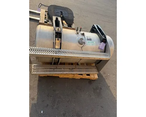 PETERBILT 579 Fuel Tank