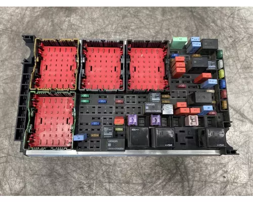 PETERBILT 579 Fuse Box