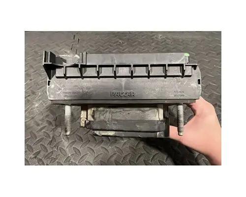 PETERBILT 579 Fuse Box