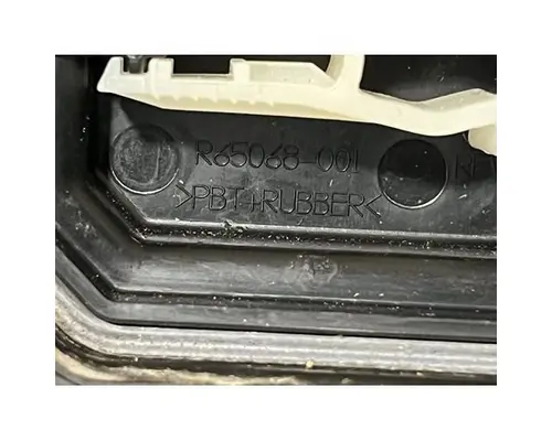 PETERBILT 579 Fuse Box
