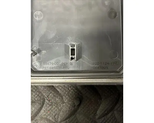 PETERBILT 579 Fuse Box