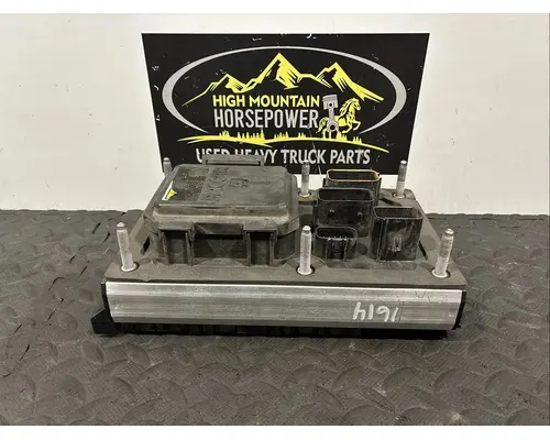 PETERBILT 579 Fuse Box