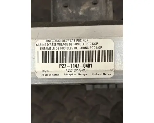 PETERBILT 579 Fuse Box