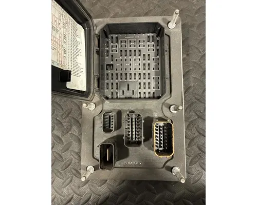 PETERBILT 579 Fuse Box