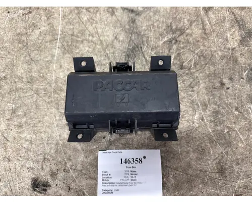 PETERBILT 579 Fuse Box