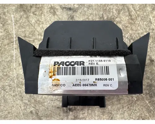 PETERBILT 579 Fuse Box