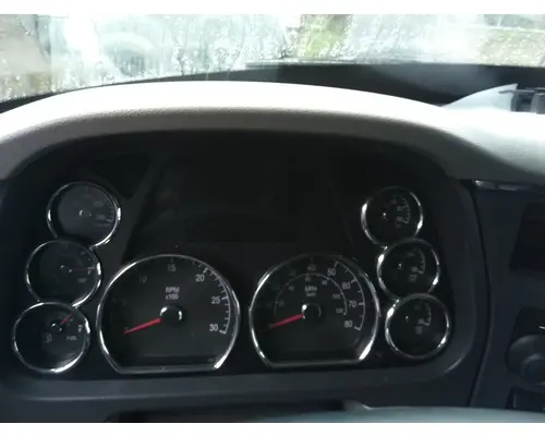 PETERBILT 579 GAUGE CLUSTER