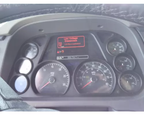 PETERBILT 579 GAUGE CLUSTER