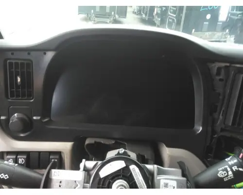 PETERBILT 579 GAUGE CLUSTER