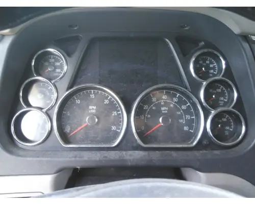 PETERBILT 579 GAUGE CLUSTER