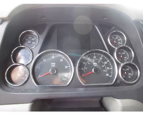 PETERBILT 579 GAUGE CLUSTER