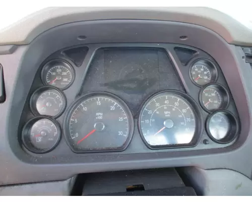 PETERBILT 579 GAUGE CLUSTER