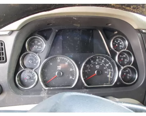 PETERBILT 579 GAUGE CLUSTER