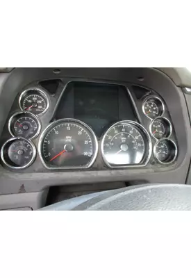 PETERBILT 579 GAUGE CLUSTER
