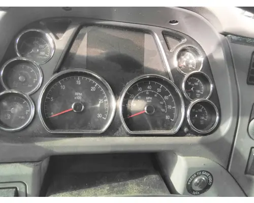 PETERBILT 579 GAUGE CLUSTER