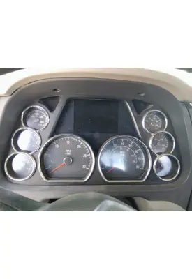 PETERBILT 579 GAUGE CLUSTER