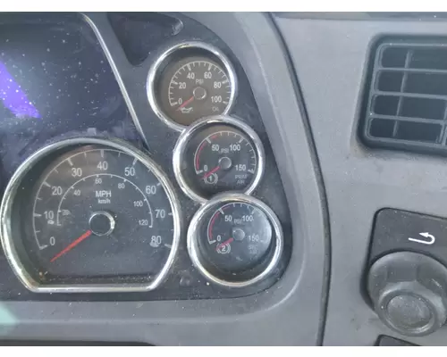 PETERBILT 579 GAUGE CLUSTER