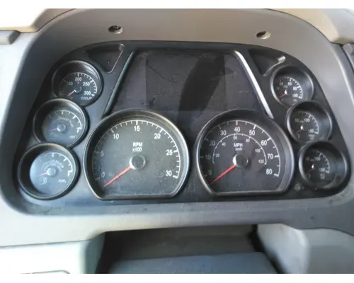 PETERBILT 579 GAUGE CLUSTER