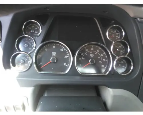 PETERBILT 579 GAUGE CLUSTER